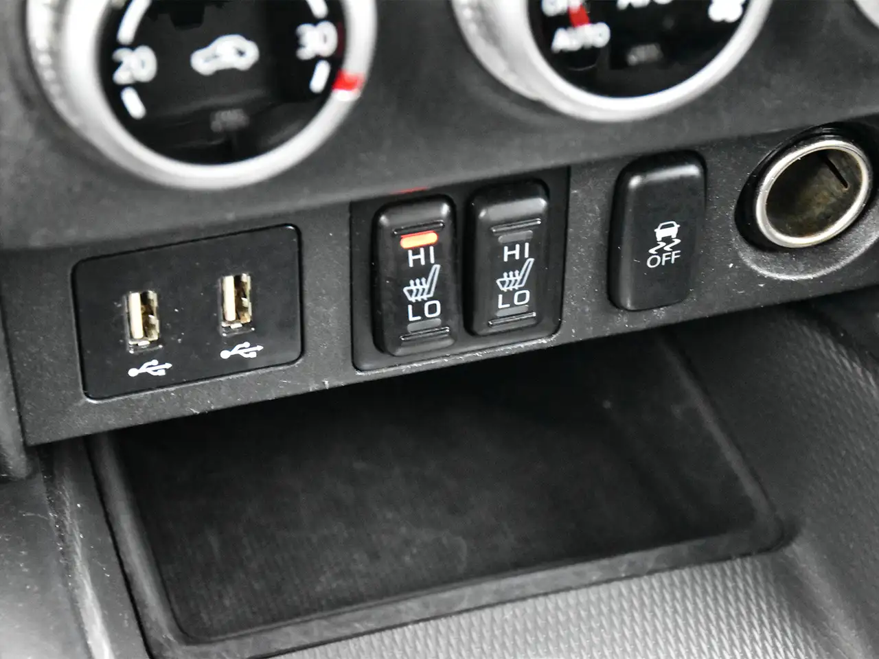 Mitsubishi RVR снимка Mitsubishi RVR
