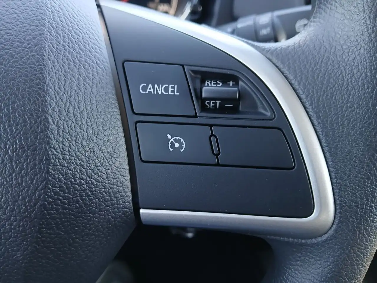 Mitsubishi RVR photo Mitsubishi RVR