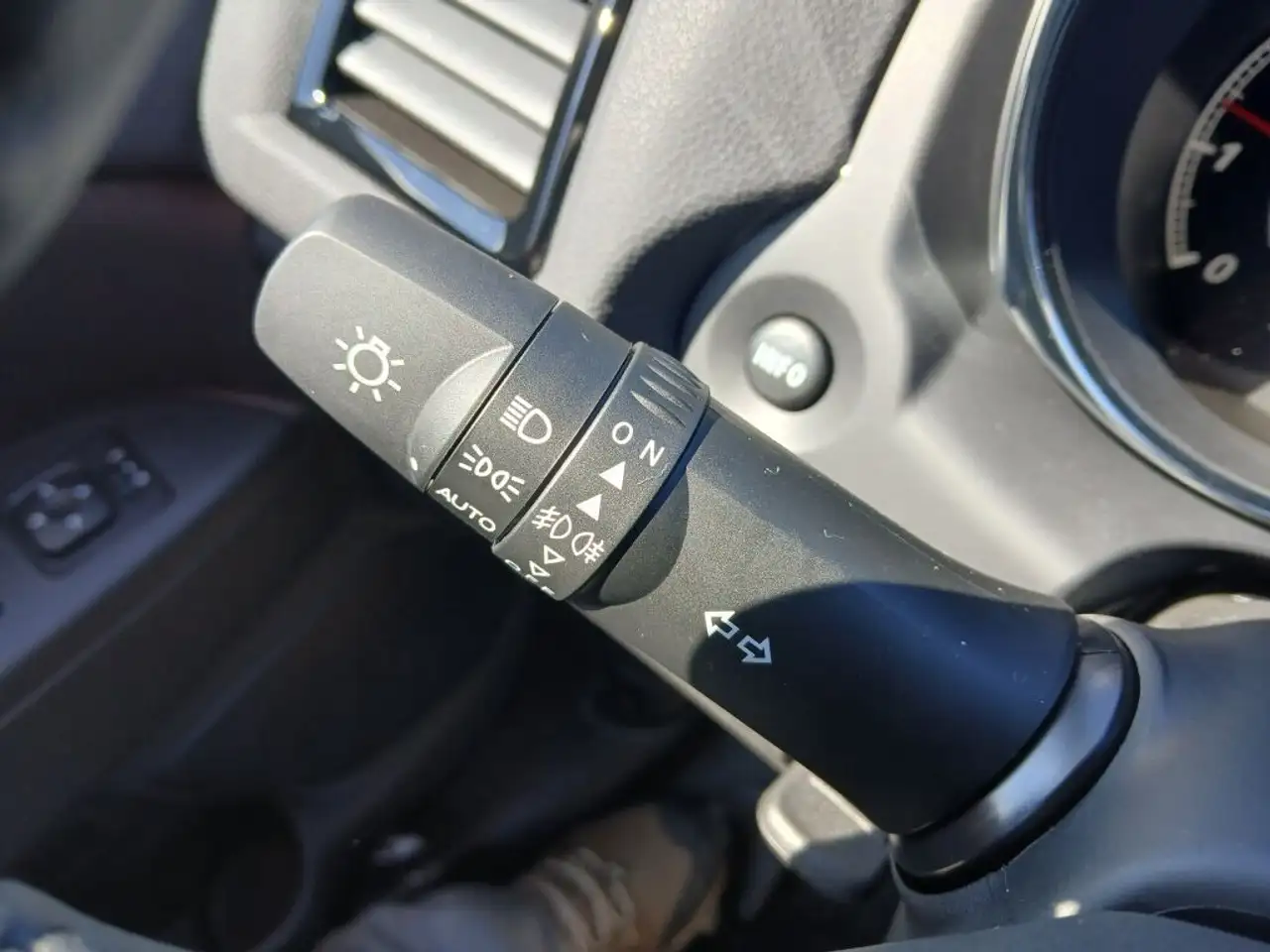 Mitsubishi RVR fotografie Mitsubishi RVR