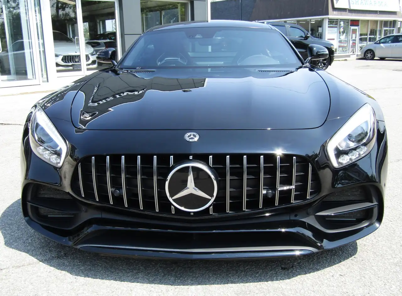 Mercedes-Benz AMG GT снимка Mercedes-Benz AMG GT