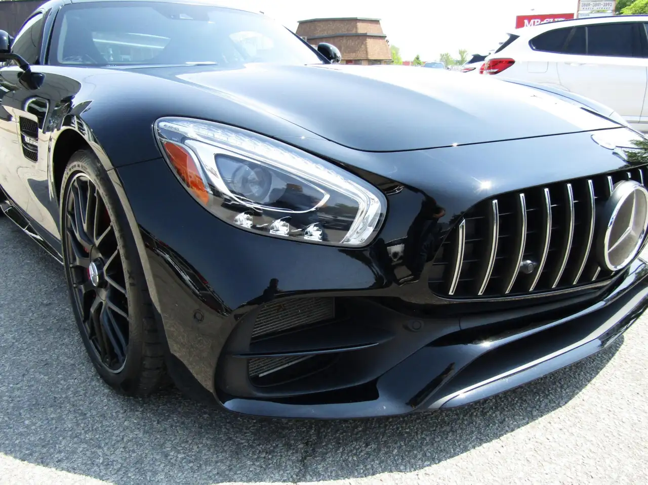 Mercedes-Benz AMG GT снимка Mercedes-Benz AMG GT