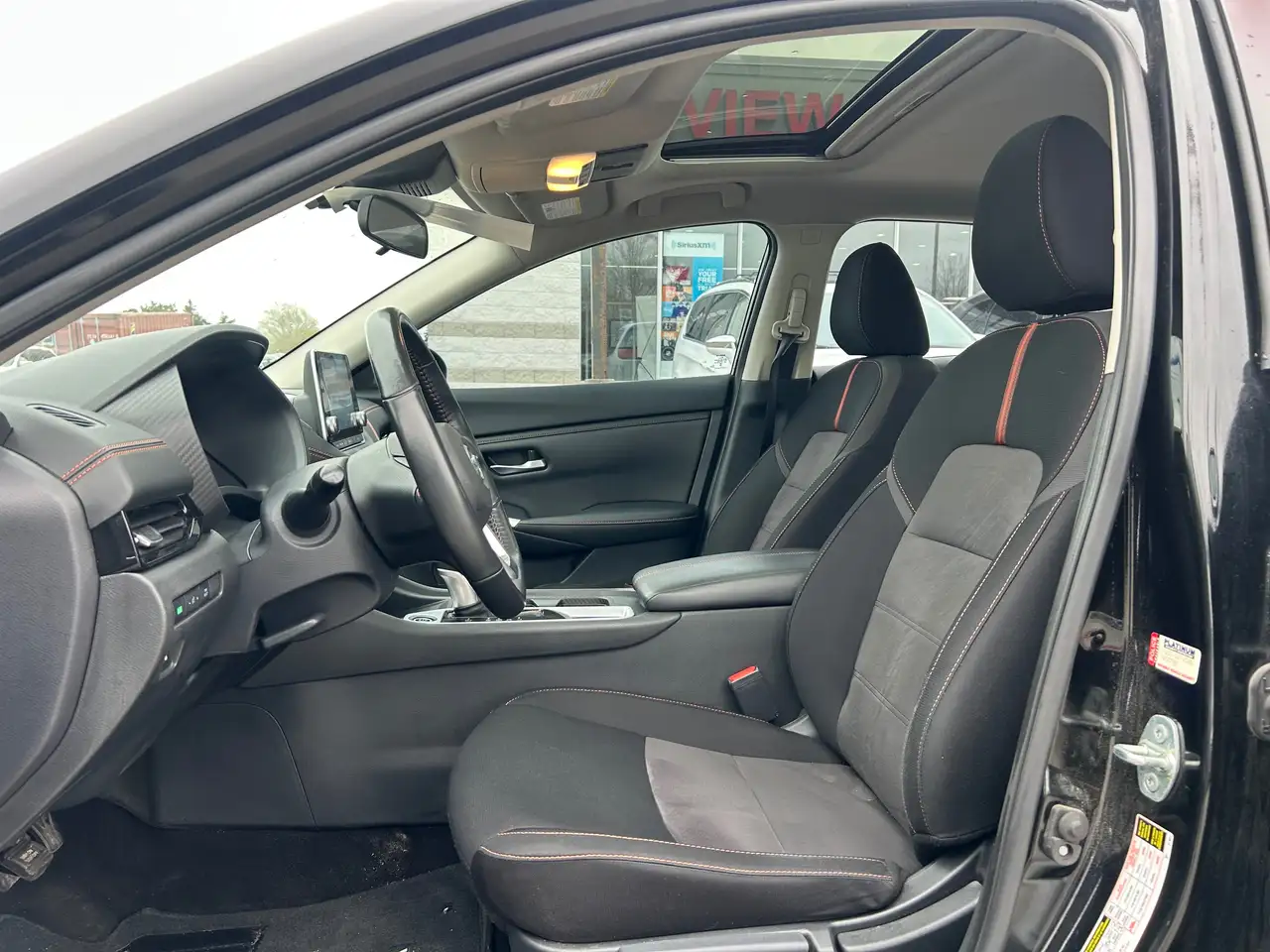 Nissan Sentra снимка Nissan Sentra