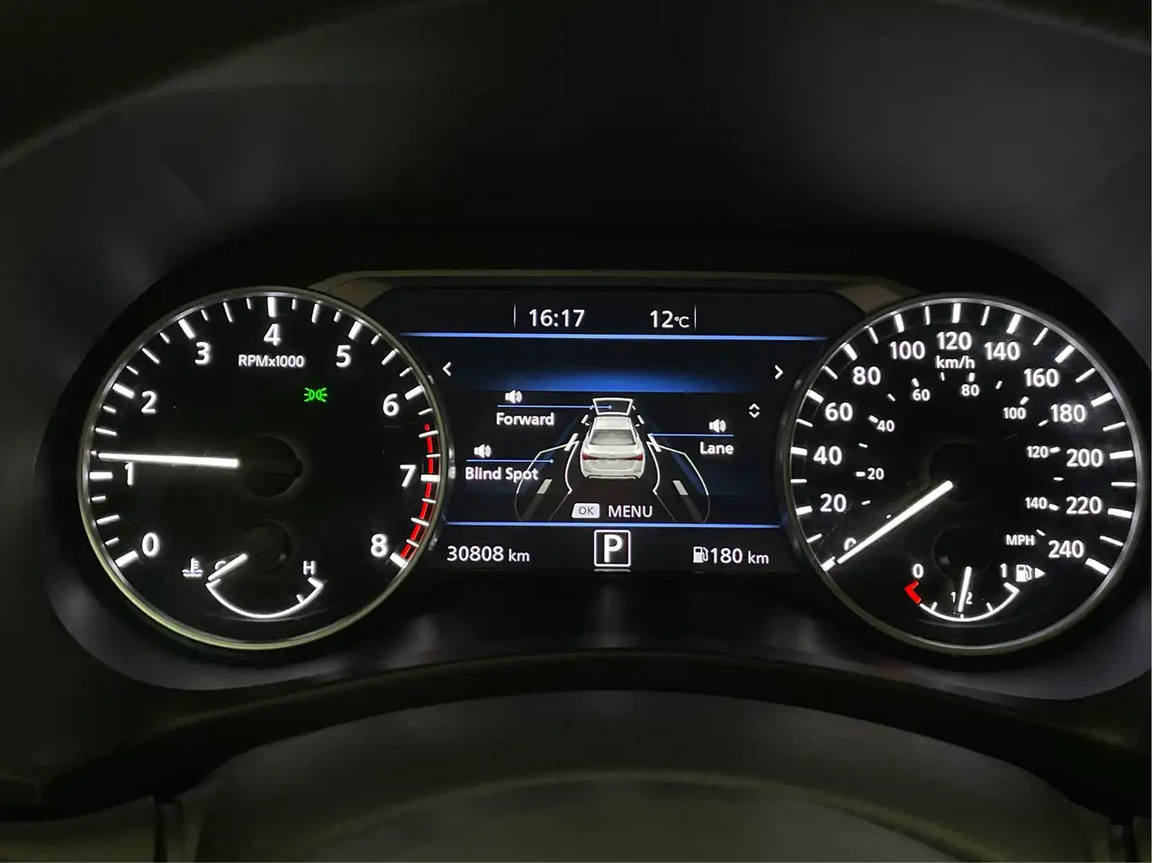 Nissan Sentra photo Nissan Sentra
