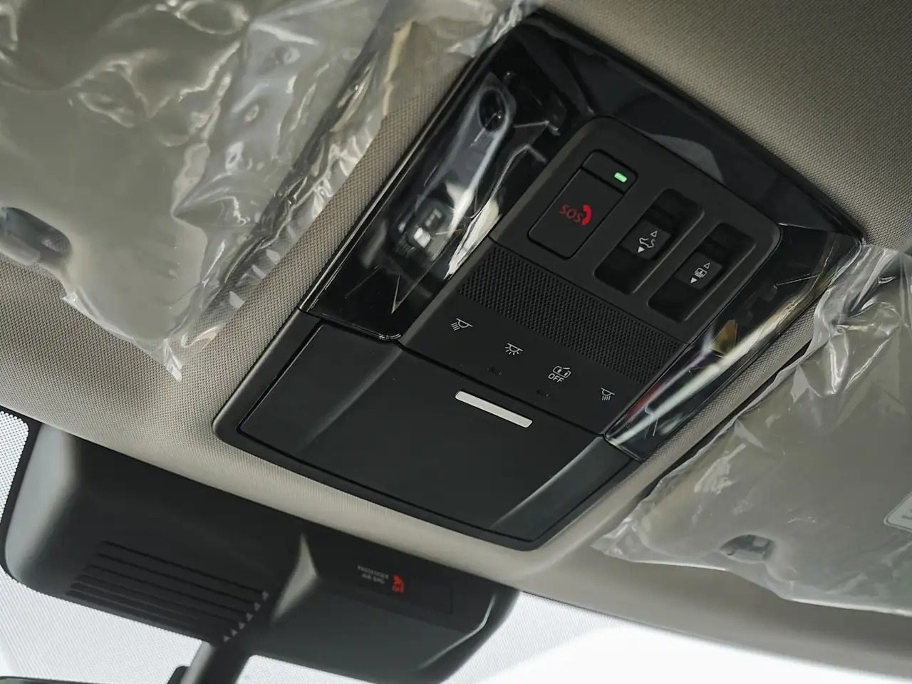 Mitsubishi Outlander photo Mitsubishi Outlander