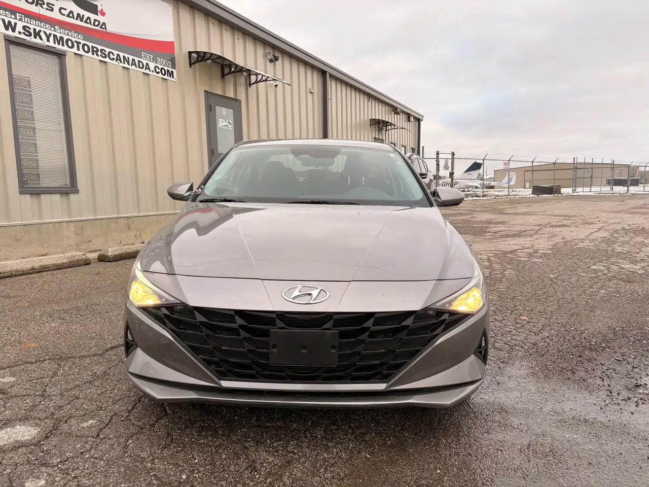 Hyundai ELANTRA снимка Hyundai ELANTRA