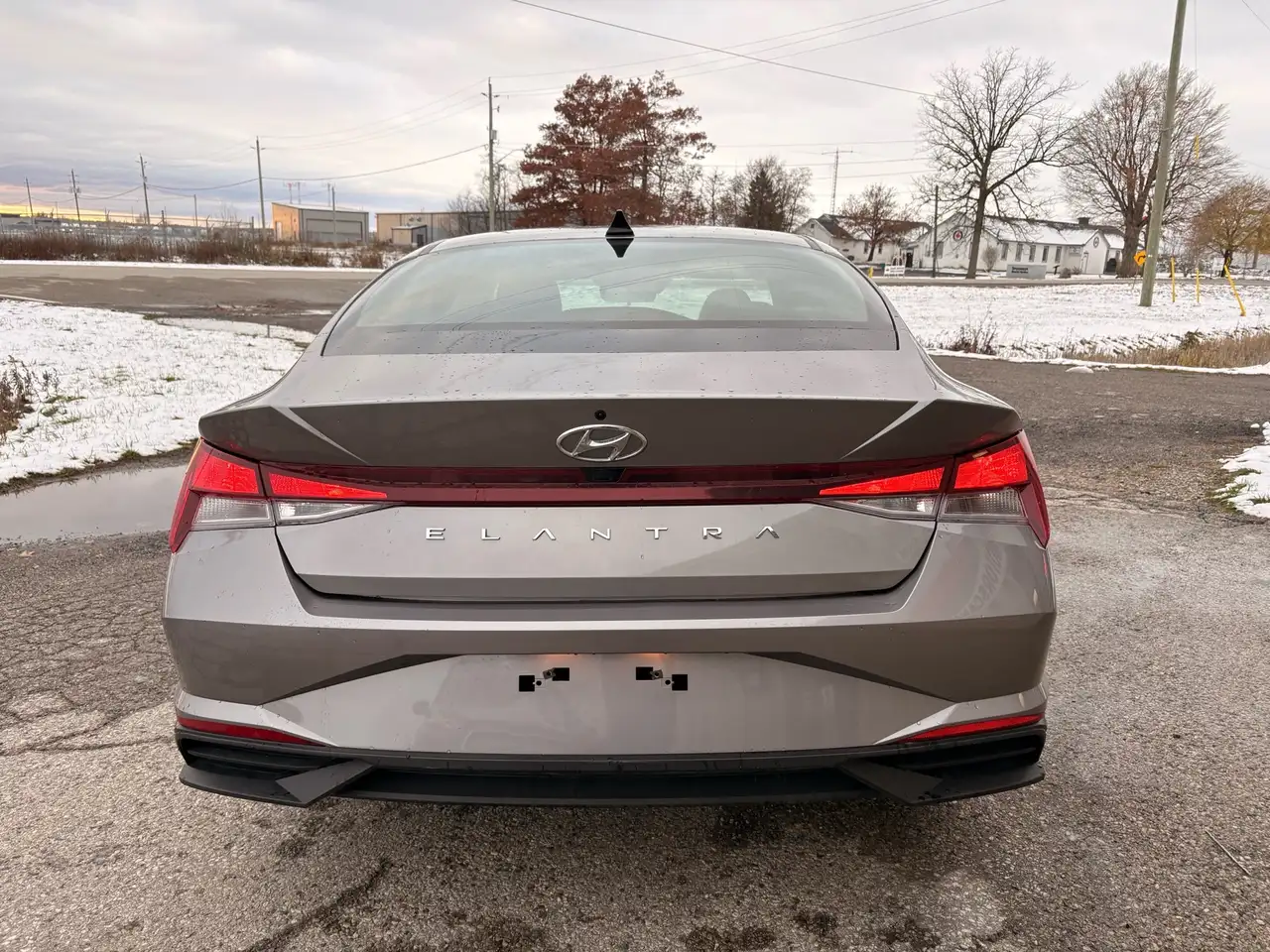 Hyundai ELANTRA снимка Hyundai ELANTRA