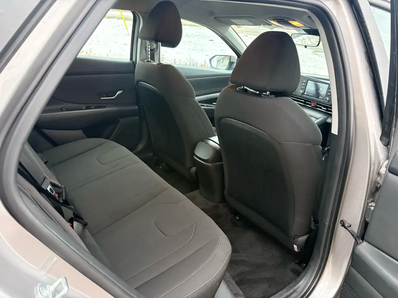 Hyundai ELANTRA снимка Hyundai ELANTRA
