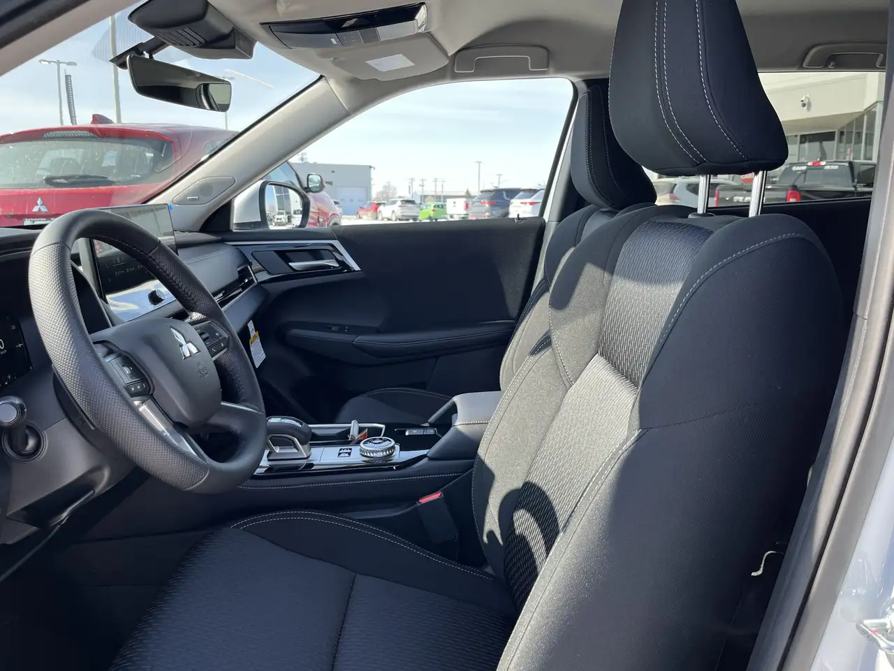 Mitsubishi Outlander снимка Mitsubishi Outlander