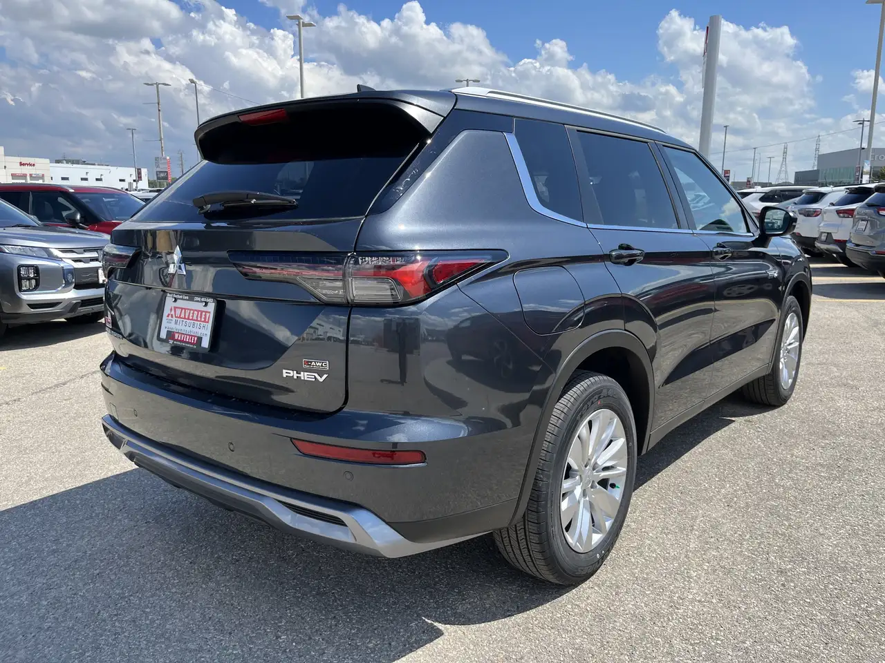 Mitsubishi Outlander снимка Mitsubishi Outlander