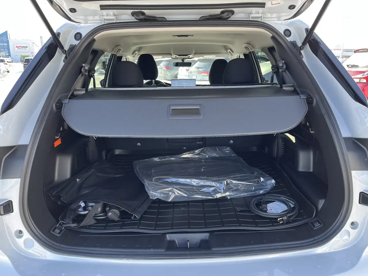 Mitsubishi Outlander снимка Mitsubishi Outlander