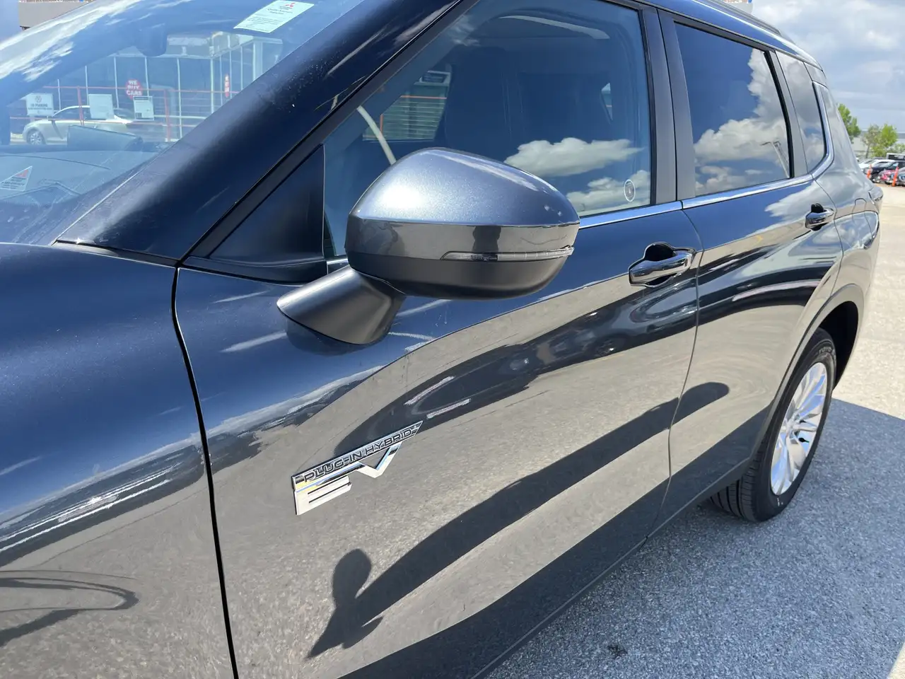 Mitsubishi Outlander снимка Mitsubishi Outlander
