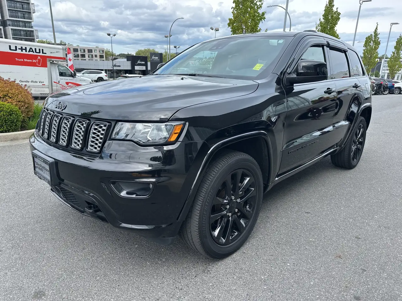 Jeep Grand Cherokee снимка Jeep Grand Cherokee