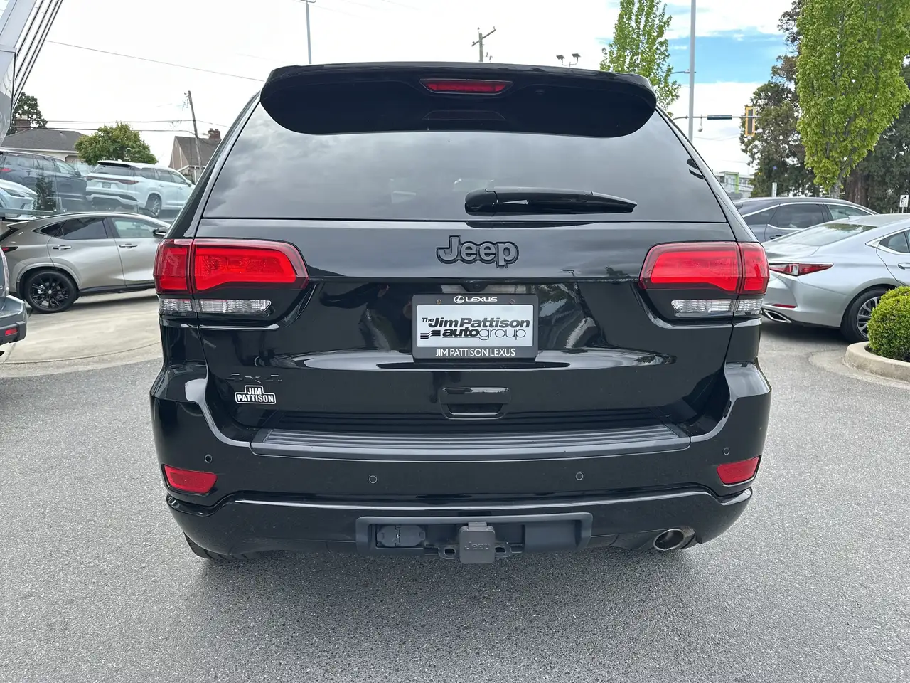 Jeep Grand Cherokee снимка Jeep Grand Cherokee