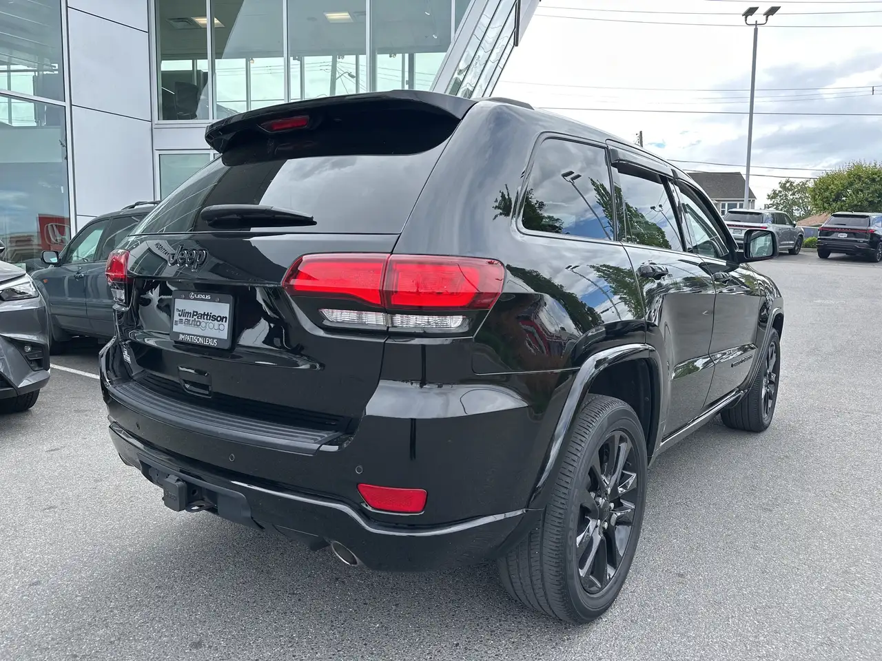 Jeep Grand Cherokee снимка Jeep Grand Cherokee