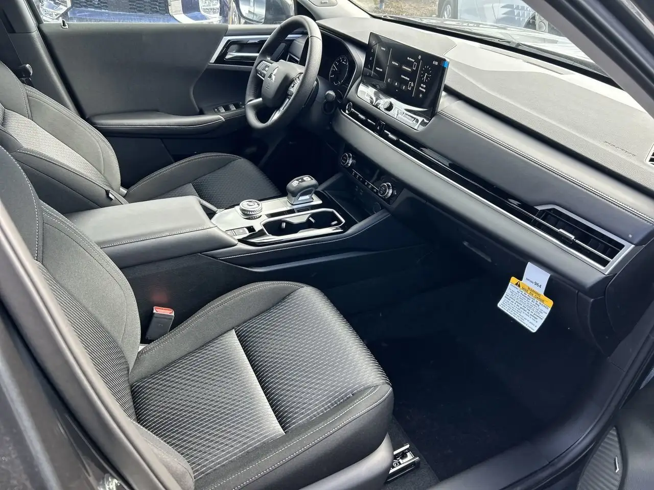 Mitsubishi Outlander снимка Mitsubishi Outlander