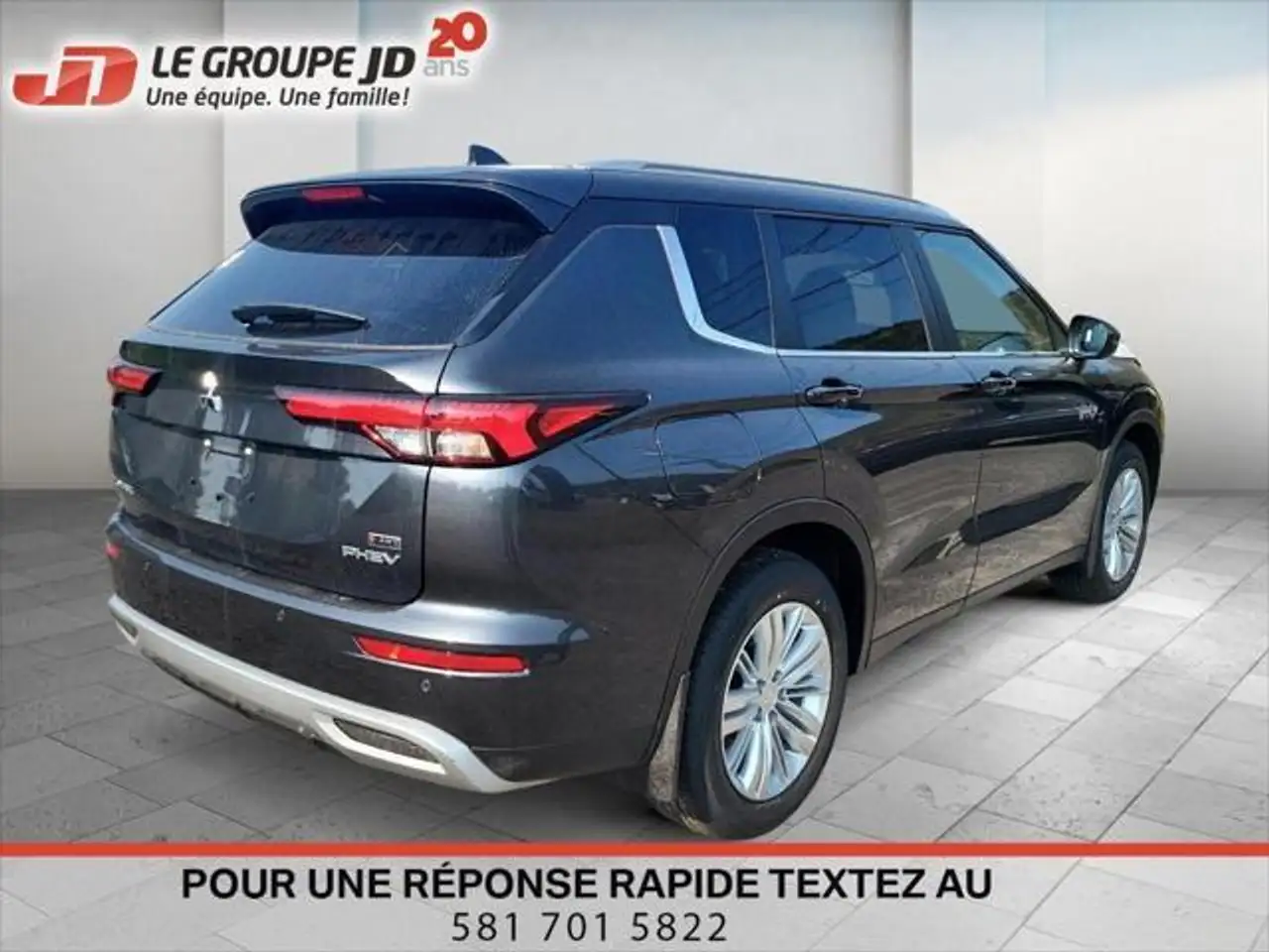 Mitsubishi Outlander photo Mitsubishi Outlander