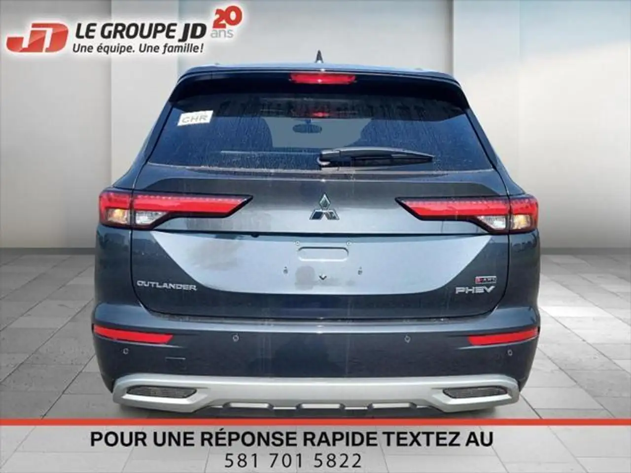 Mitsubishi Outlander photo Mitsubishi Outlander