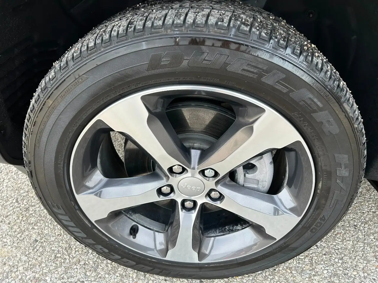 Jeep Grand Cherokee снимка Jeep Grand Cherokee