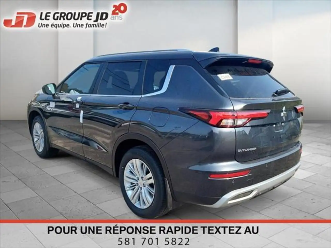 Mitsubishi Outlander photo Mitsubishi Outlander