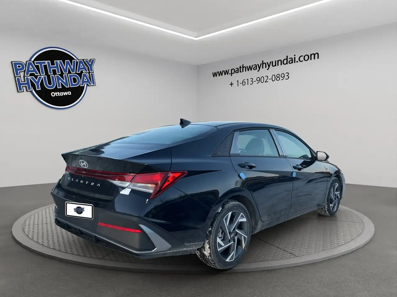 Hyundai ELANTRA fotografie Hyundai ELANTRA