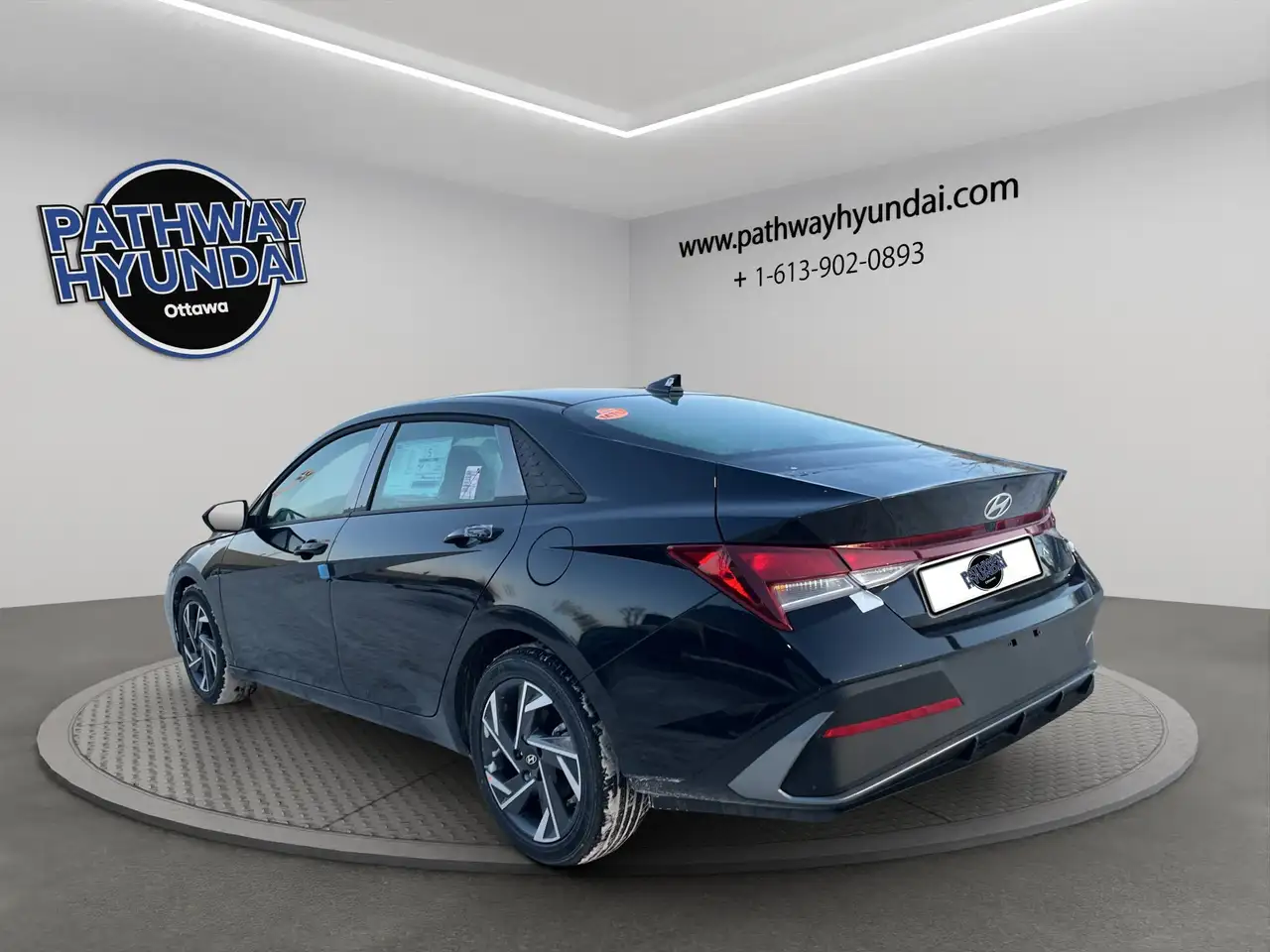 Hyundai ELANTRA fotografie Hyundai ELANTRA