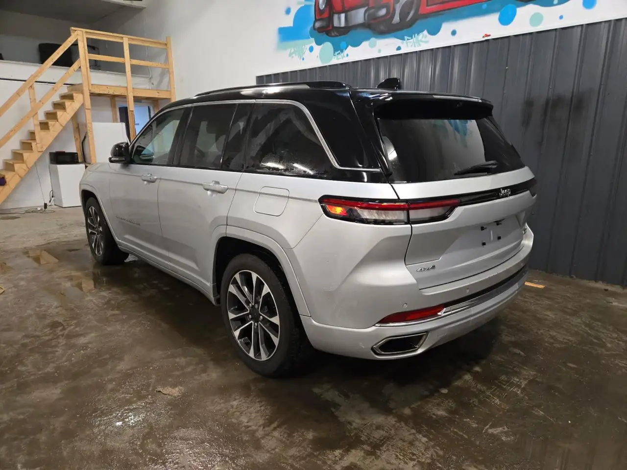 Jeep Grand Cherokee снимка Jeep Grand Cherokee