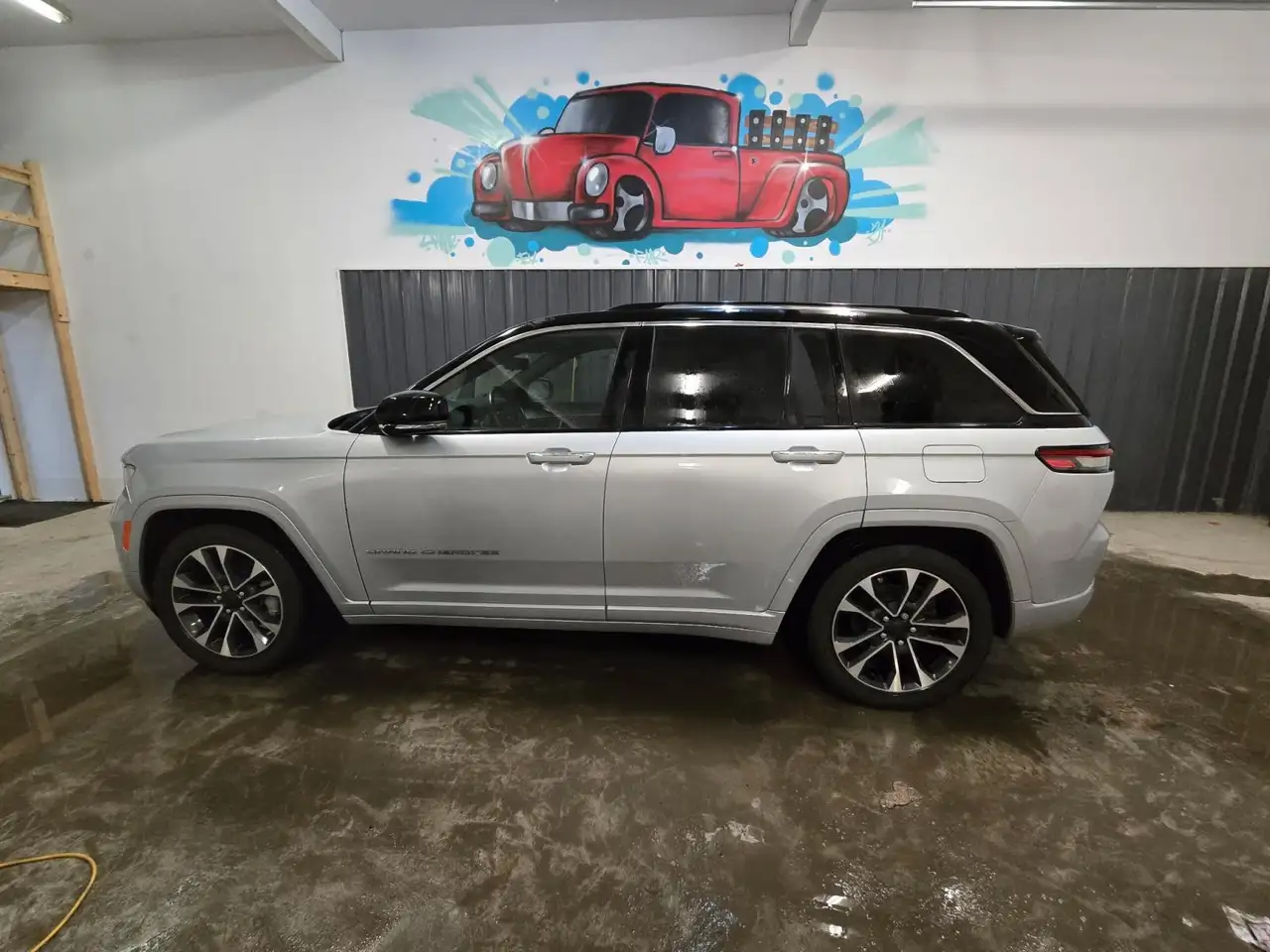 Jeep Grand Cherokee снимка Jeep Grand Cherokee