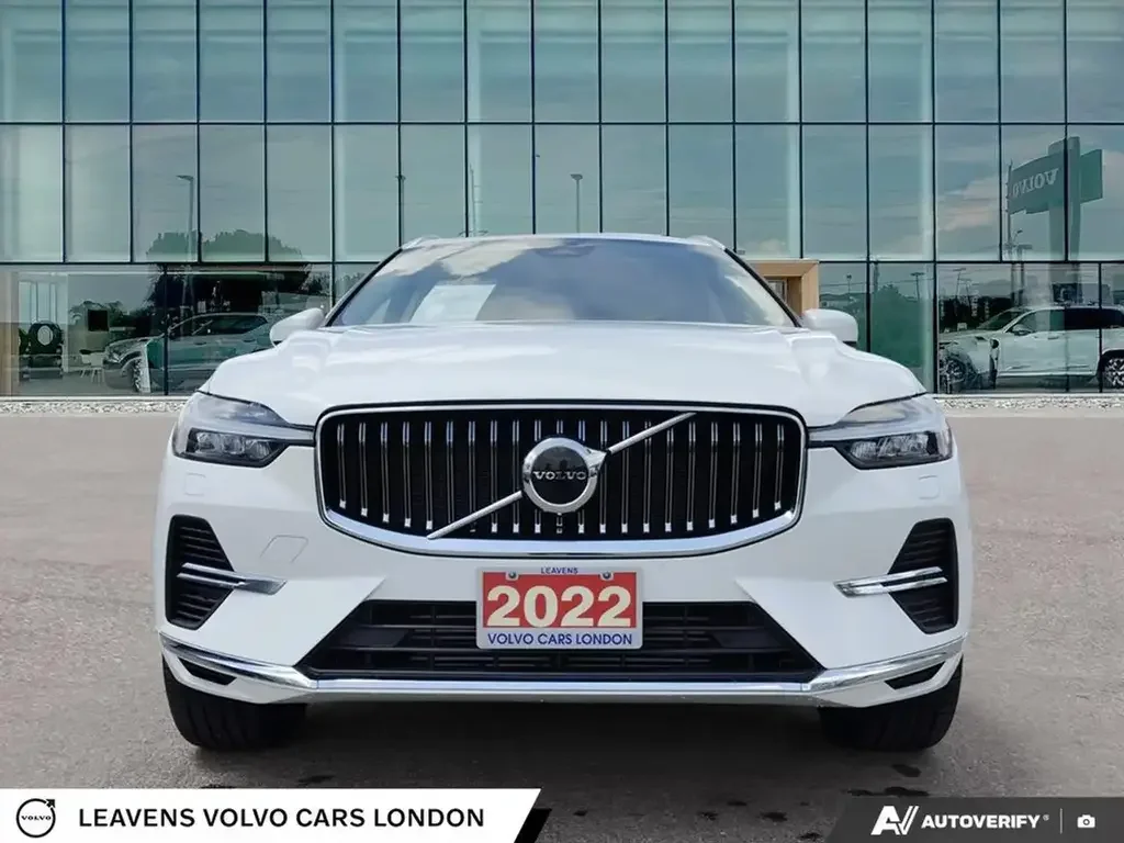 Volvo XC60 снимка Volvo XC60