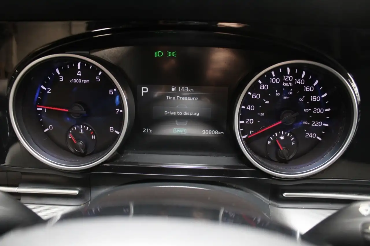Kia Carnival fotografie Kia Carnival