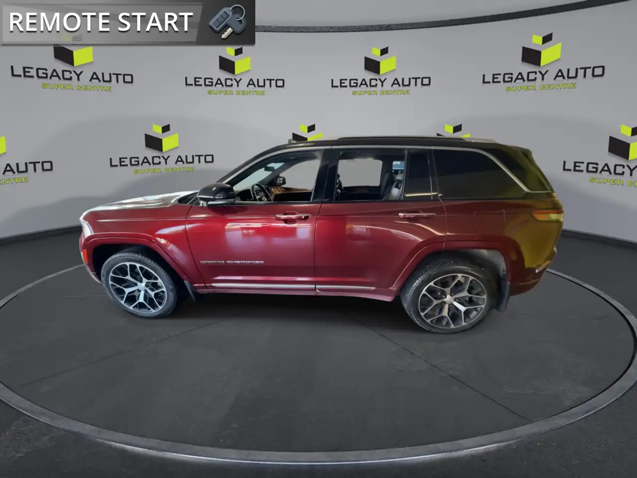 Jeep Grand Cherokee снимка Jeep Grand Cherokee