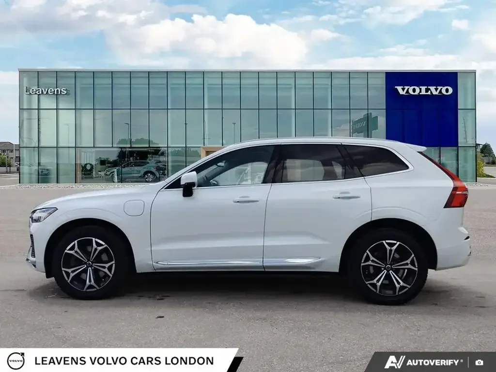 Volvo XC60 снимка Volvo XC60
