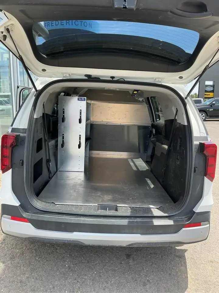 Kia Carnival photo Kia Carnival