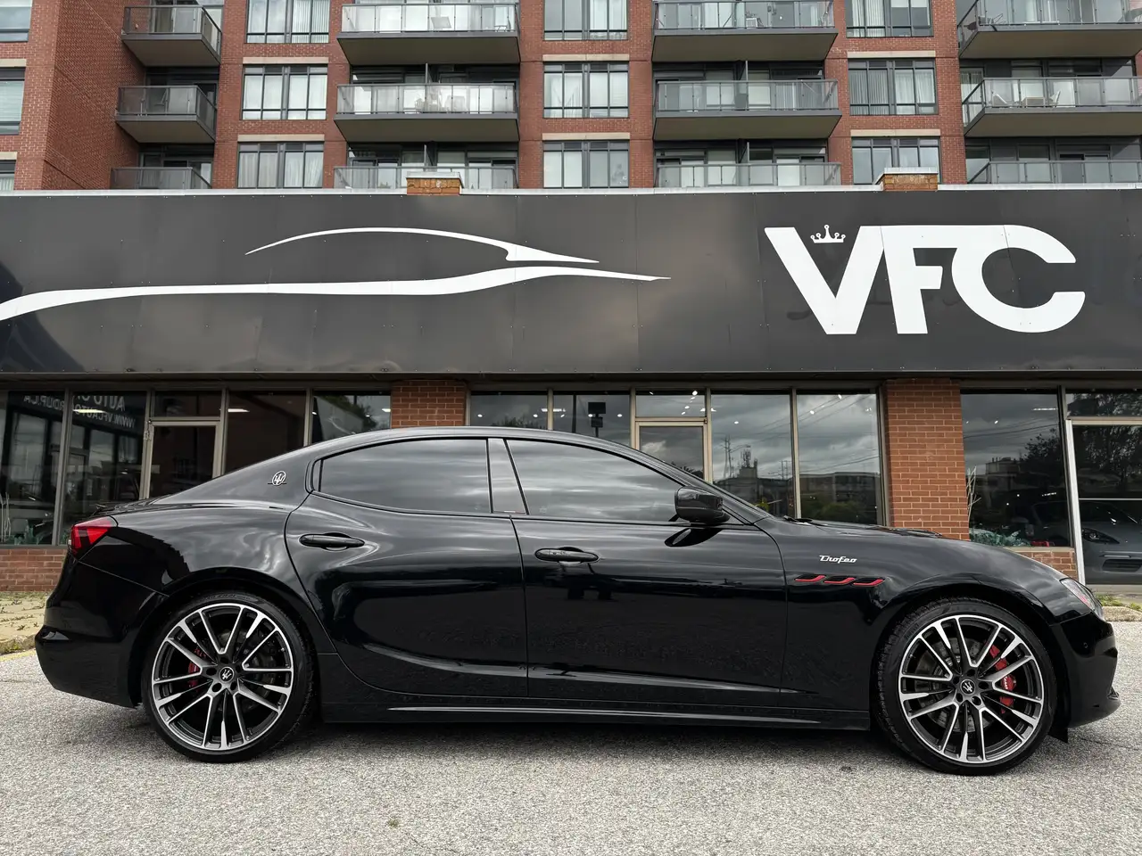 Maserati Ghibli снимка Maserati Ghibli
