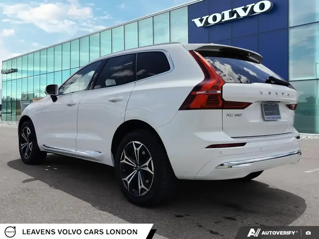 Volvo XC60 снимка Volvo XC60