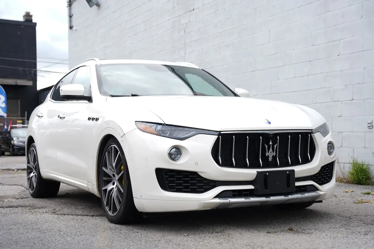 Maserati Levante fotografie Maserati Levante