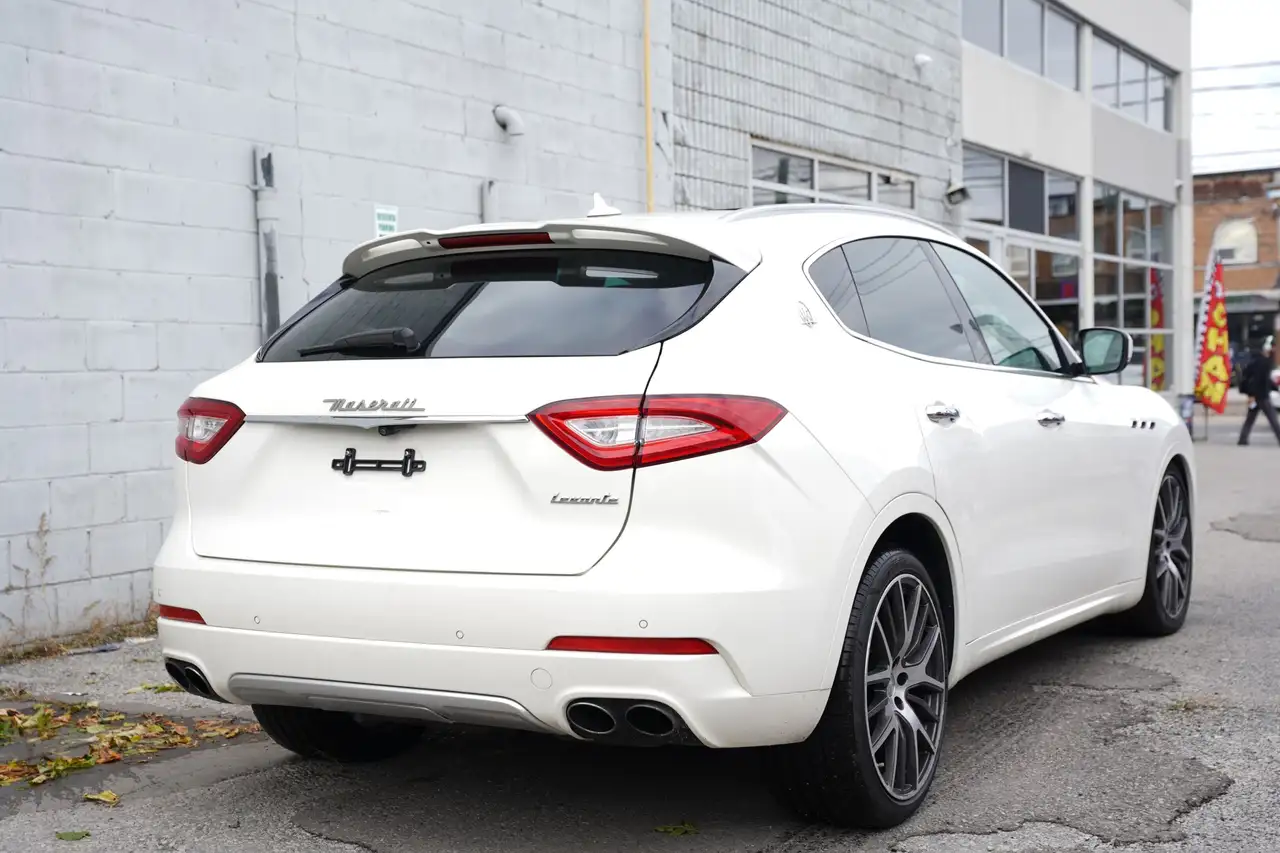 Maserati Levante fotografie Maserati Levante