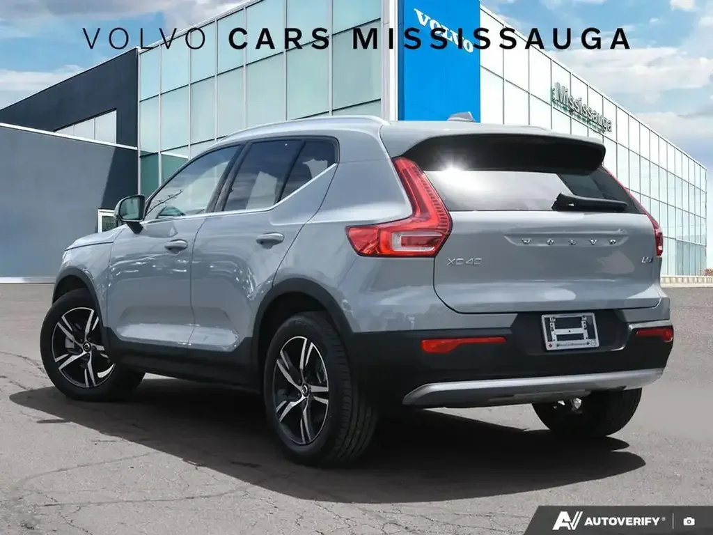 Volvo XC40 снимка Volvo XC40