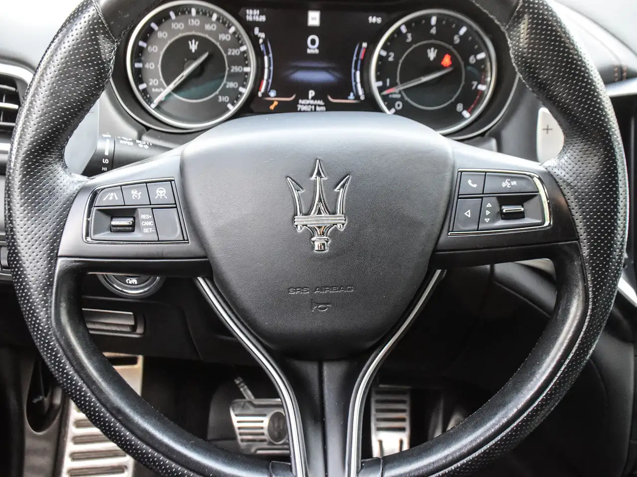 Maserati Ghibli снимка Maserati Ghibli