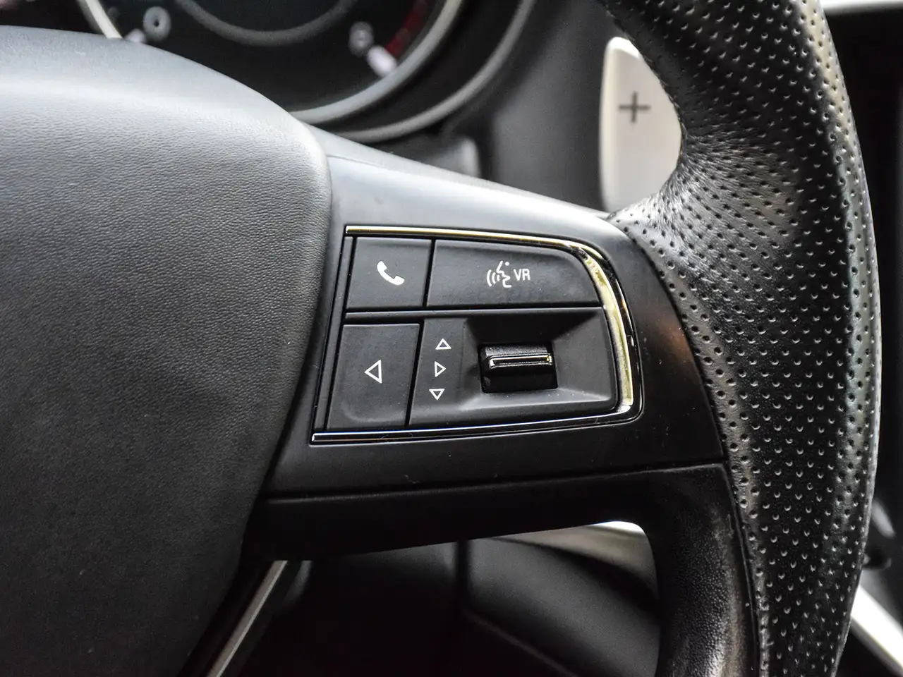Maserati Ghibli снимка Maserati Ghibli