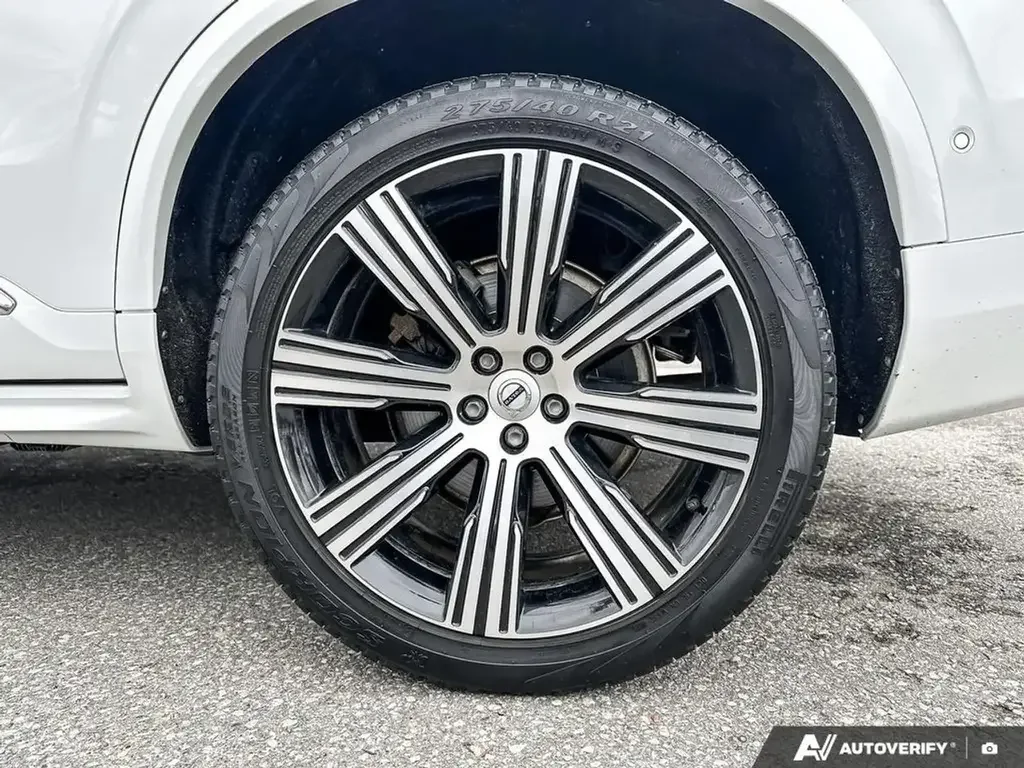 Volvo XC90 снимка Volvo XC90