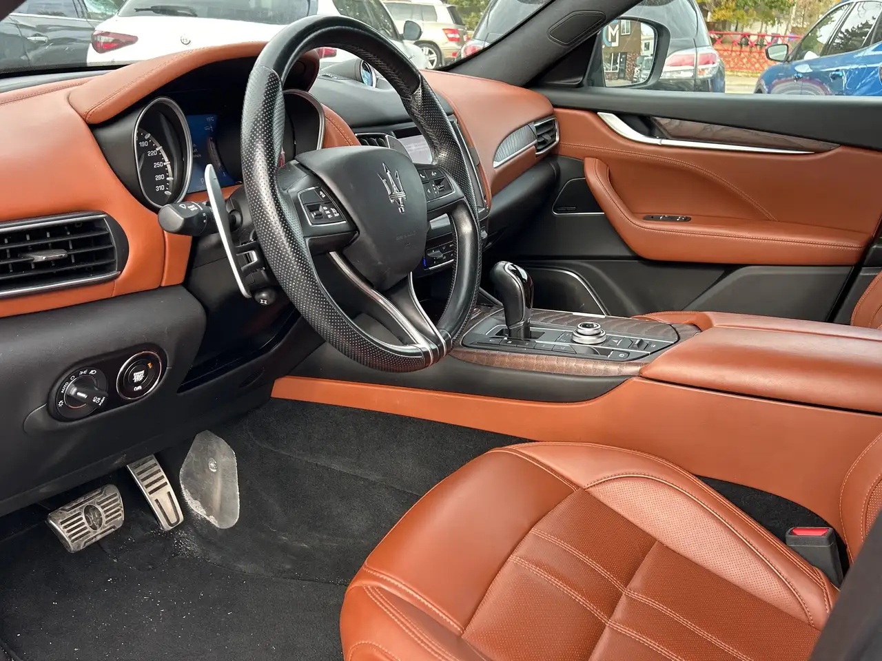 Maserati Levante fotografie Maserati Levante