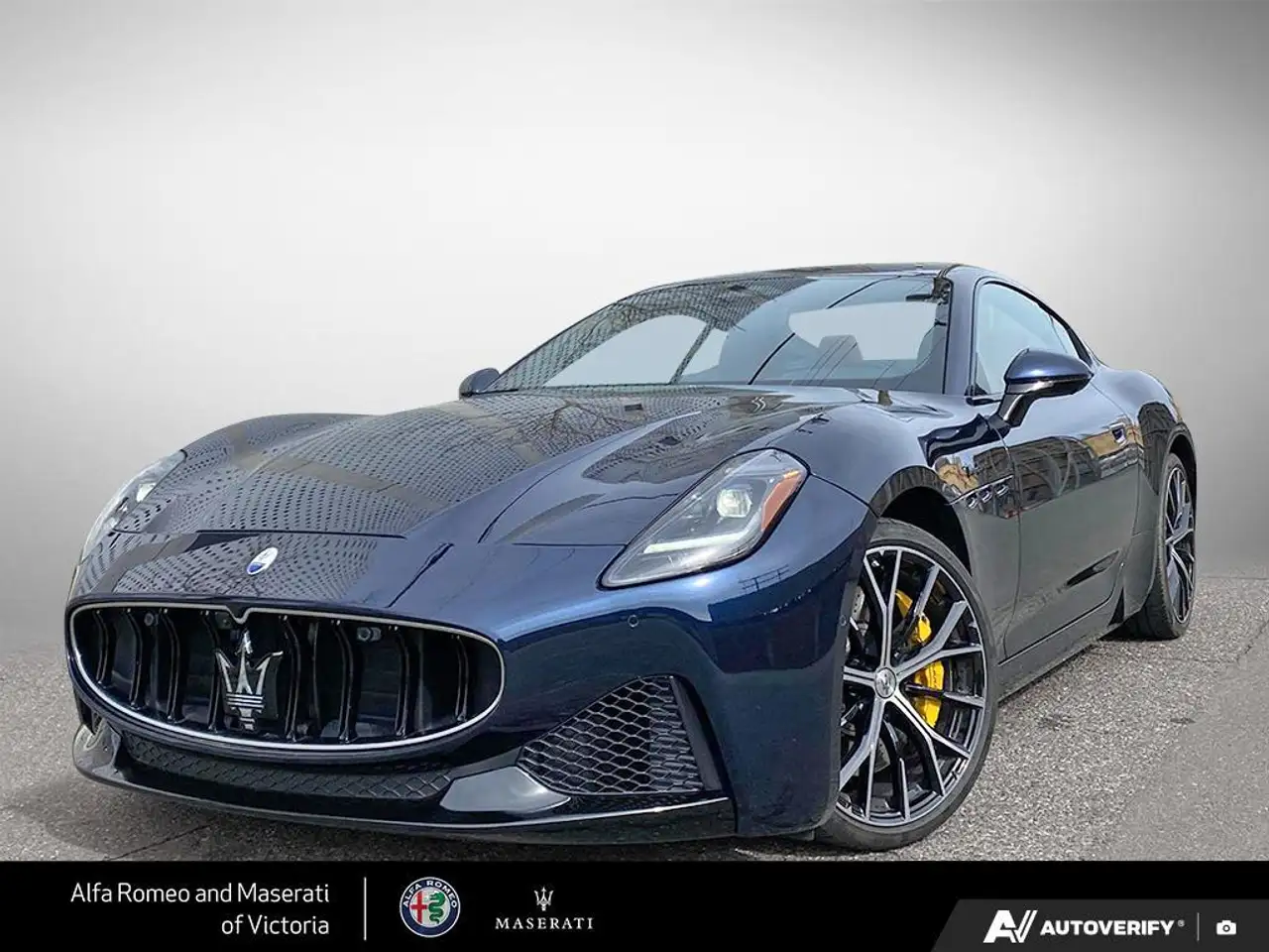 Maserati GranTurismo снимка Maserati GranTurismo