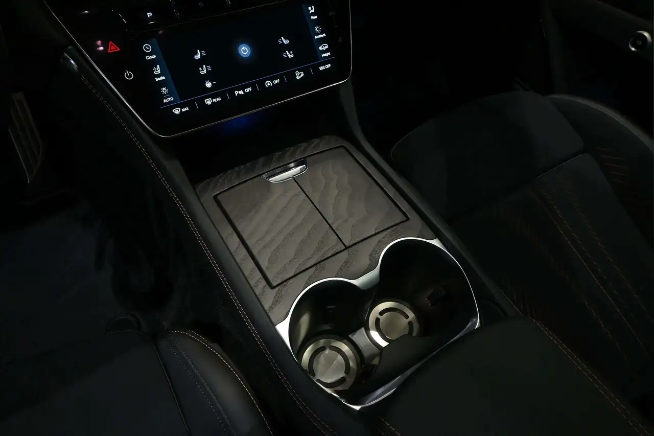 Maserati Grecale снимка Maserati Grecale