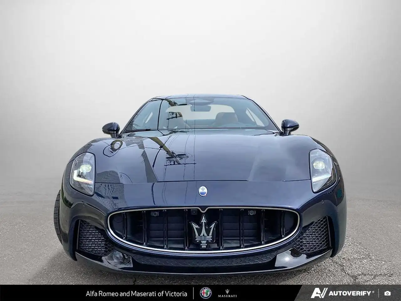 Maserati GranTurismo снимка Maserati GranTurismo