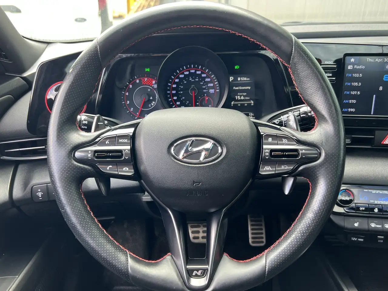 Hyundai ELANTRA снимка Hyundai ELANTRA