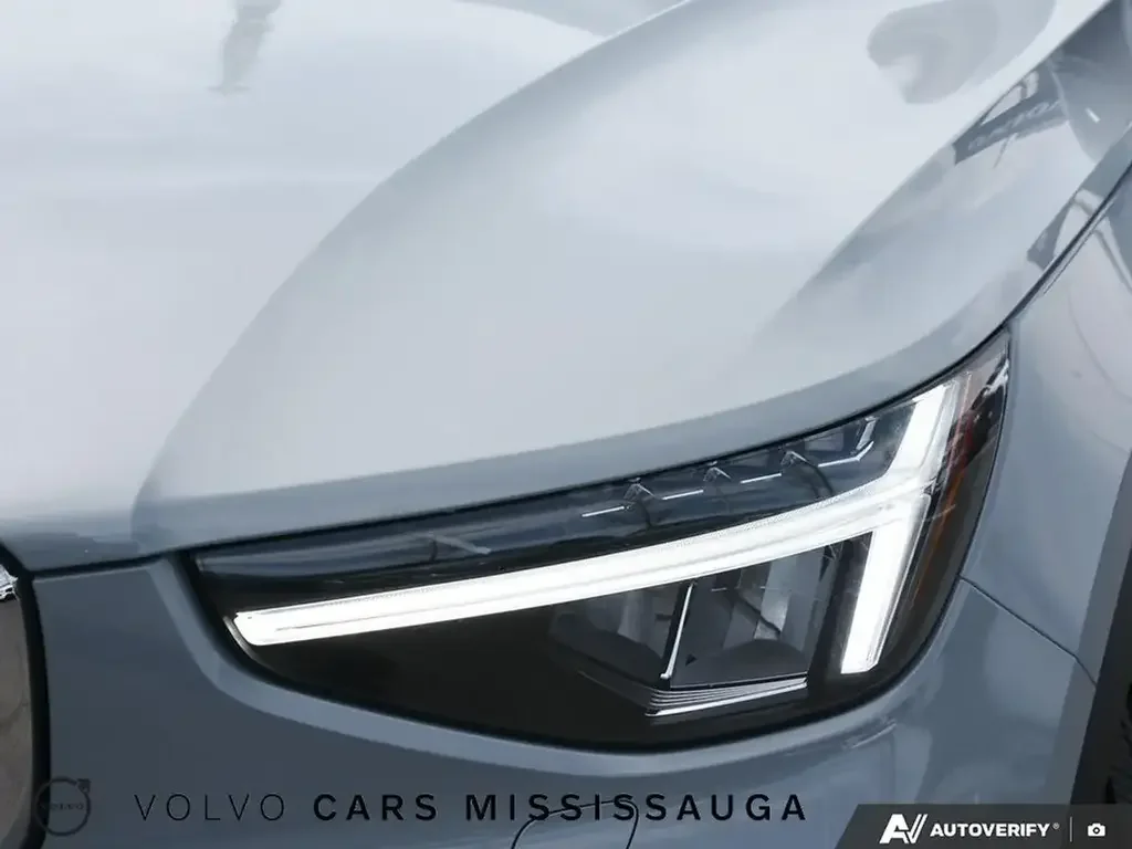 Volvo XC40 снимка Volvo XC40