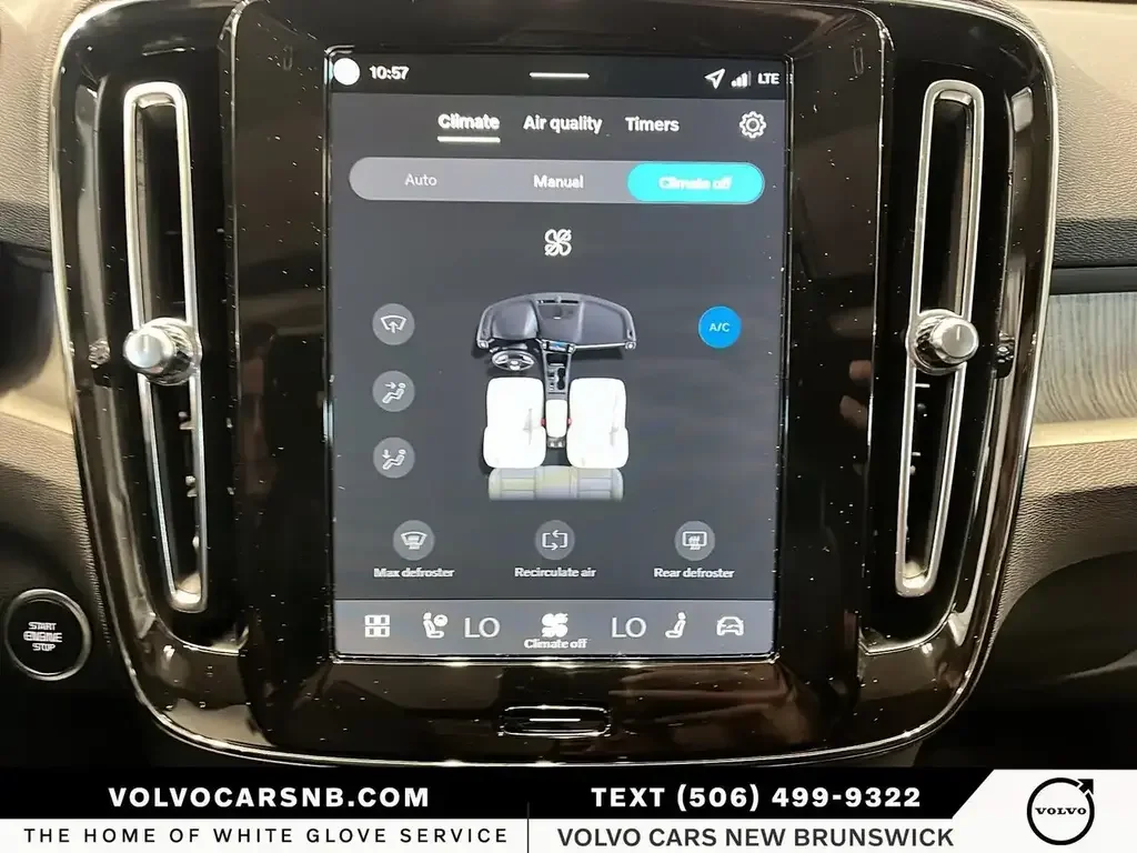 Volvo XC40 photo Volvo XC40