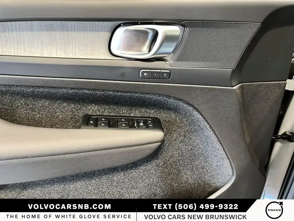 Volvo XC40 photo Volvo XC40