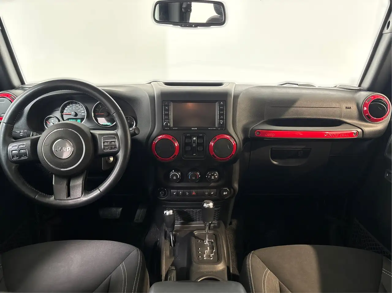 Jeep Wrangler photo Jeep Wrangler