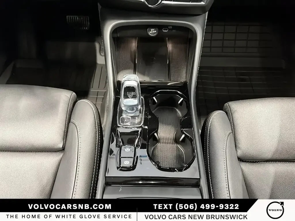 Volvo XC40 photo Volvo XC40